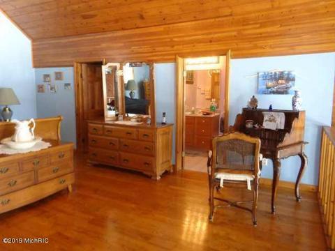 62229 Lagoon Dr, Cassopolis, MI 49031 photo 26