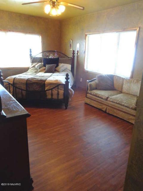 62229 Lagoon Dr, Cassopolis, MI 49031 photo 20