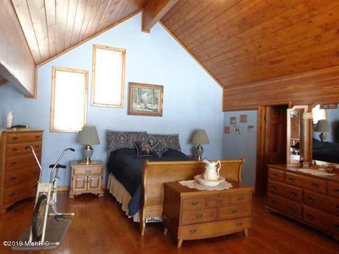 62229 Lagoon Dr, Cassopolis, MI 49031 photo 24