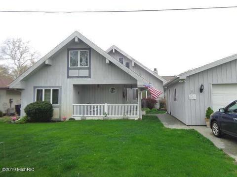 62229 Lagoon Dr, Cassopolis, MI 49031 photo 2