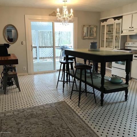 8732 D Dr S, Ceresco, MI 49033 photo 11