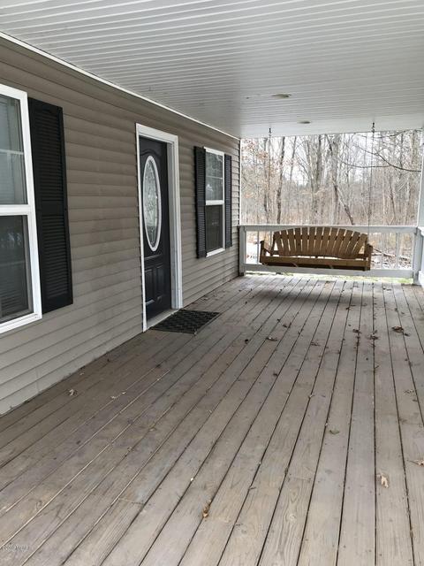 8732 D Dr S, Ceresco, MI 49033 photo 3