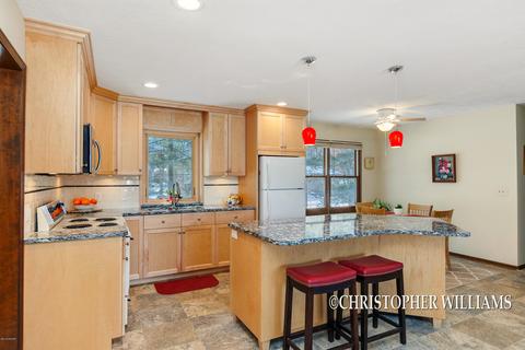 7470 30th St SE, Ada, MI 49301 photo 9