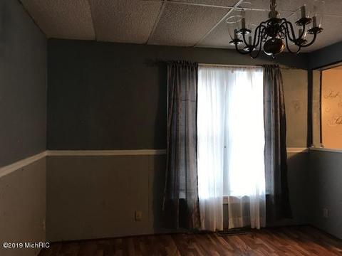 127 S Main St, Waldron, MI 49288 photo 15