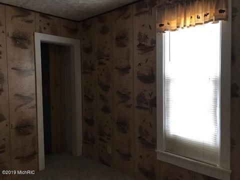 127 S Main St, Waldron, MI 49288 photo 18