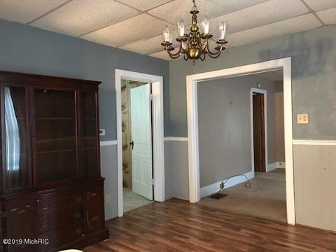 127 S Main St, Waldron, MI 49288 photo 14