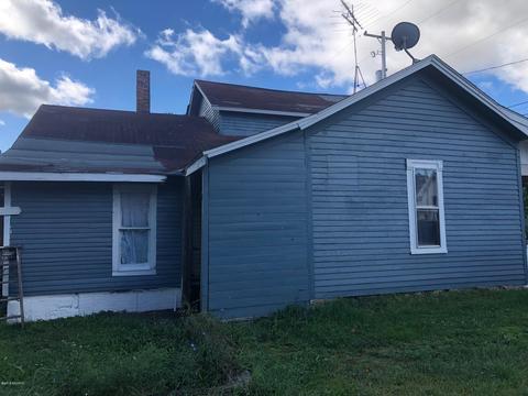 313 S Main, Reading, MI 49274 photo 4