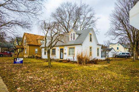 517 E Green St, Marshall, MI 49068 photo 1