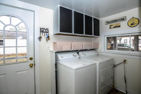 517 E Green St, Marshall, MI 49068 photo 20