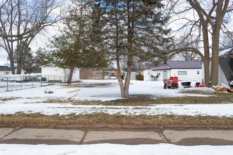 402 Second Ave, Big Rapids, MI 49307 photo 5