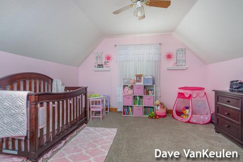 680 Bowes St SE, Lowell, MI 49331 photo 10