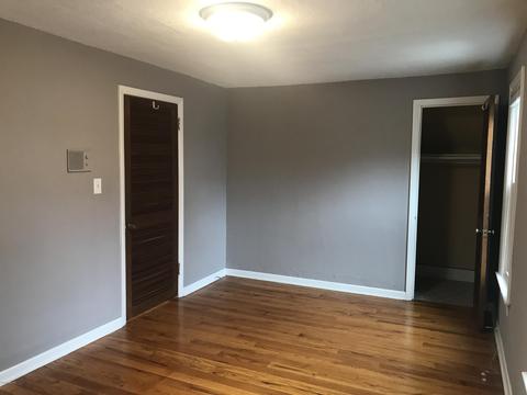 226 E Oak Grove Ave, Parchment, MI 49004 photo 14