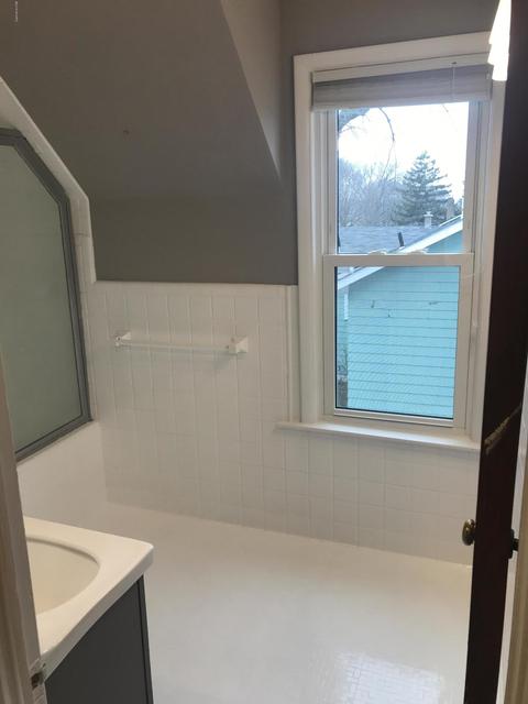 226 E Oak Grove Ave, Parchment, MI 49004 photo 19