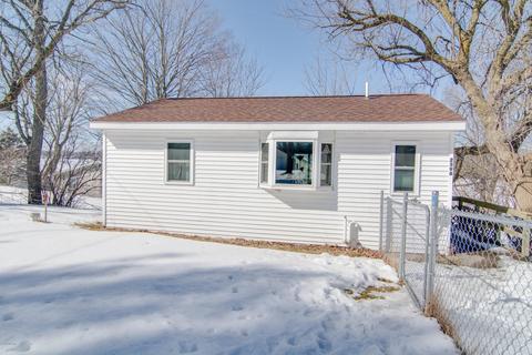 2394 Lakeside Dr, Stanton, MI 48888 photo 1