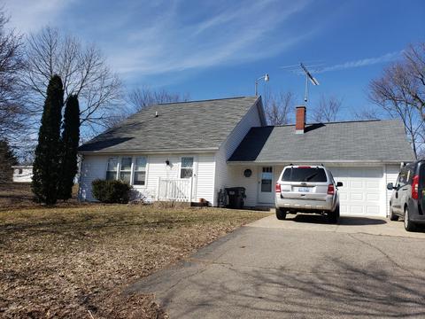 641 M-89, Plainwell, MI 49080 photo 1