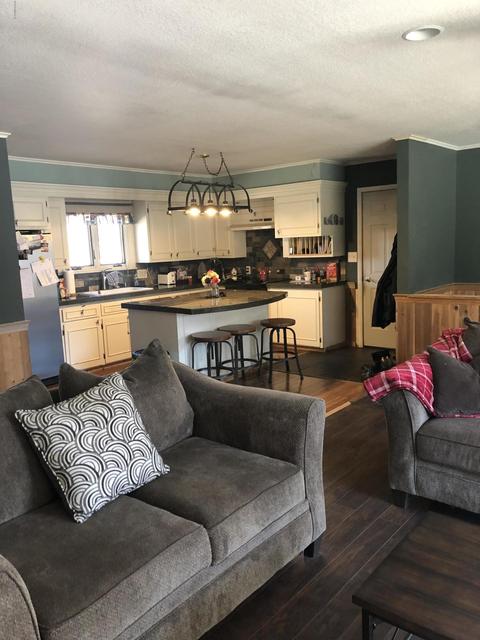 2124 N Morrison St, Mears, MI 49436 photo 6