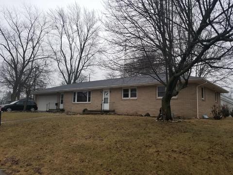 602 E Smith St, Buchanan, MI 49107 photo 2