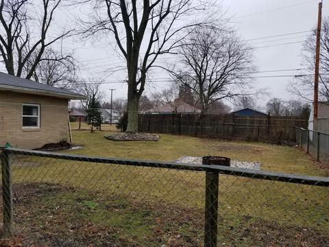 602 E Smith St, Buchanan, MI 49107 photo 4