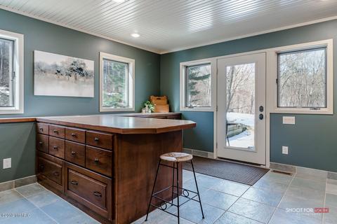 8994 Bailey Dr NE, Ada, MI 49301 photo 30