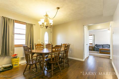 3320 Bauer Rd, Jenison, MI 49428 photo 10