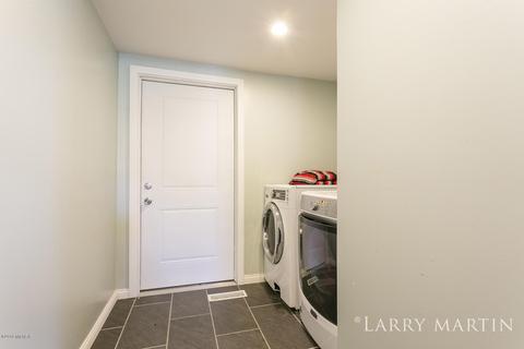 3320 Bauer Rd, Jenison, MI 49428 photo 14