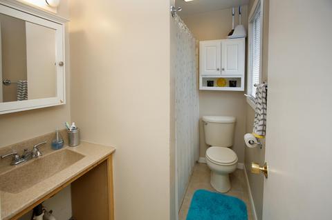 749 E Green St, Marshall, MI 49068 photo 10