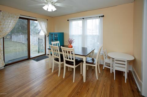 749 E Green St, Marshall, MI 49068 photo 3