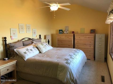 21405 Schultz Ct, Cassopolis, MI 49031 photo 17