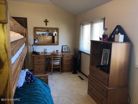 21405 Schultz Ct, Cassopolis, MI 49031 photo 22
