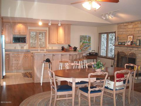 21405 Schultz Ct, Cassopolis, MI 49031 photo 15