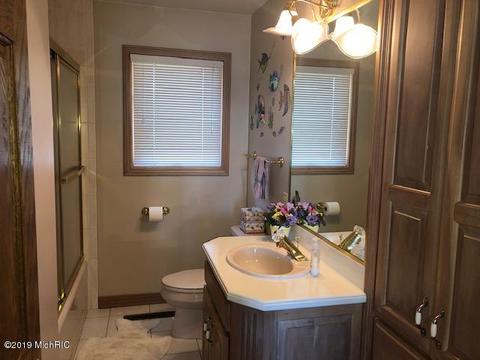 21405 Schultz Ct, Cassopolis, MI 49031 photo 12