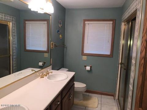 21405 Schultz Ct, Cassopolis, MI 49031 photo 18