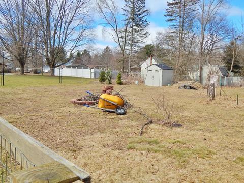 408 E Lewis St, Whitehall, MI 49461 photo 9