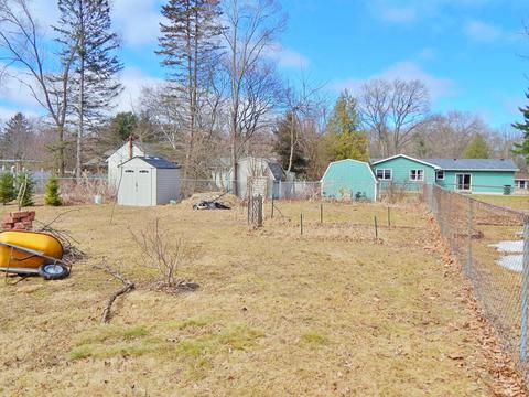 408 E Lewis St, Whitehall, MI 49461 photo 8