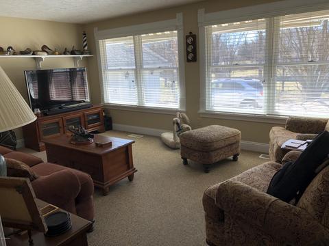 546 E State St, Colon, MI 49040 photo 11