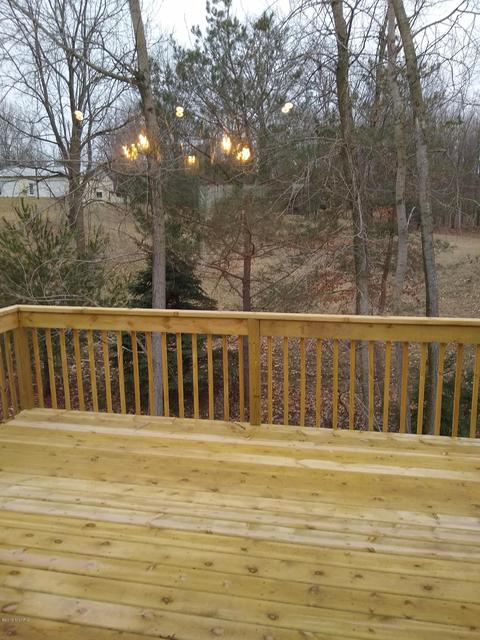 4024 Ronalds Rd, Dorr, MI 49323 photo 5
