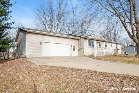 4102 Janet Dr, Dorr, MI 49323 photo 5