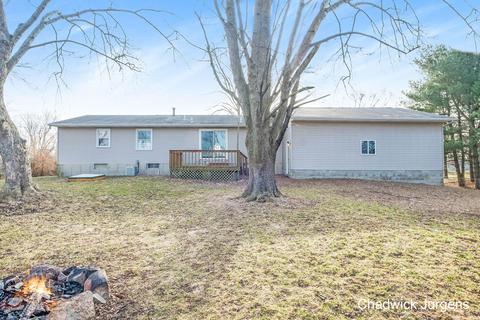 4102 Janet Dr, Dorr, MI 49323 photo 7