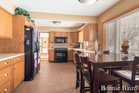 9494 Bailey Dr NE, Ada, MI 49301 photo 6
