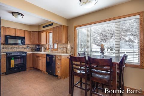 9494 Bailey Dr NE, Ada, MI 49301 photo 5