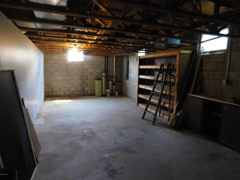 181 Fifteenth, Manistee, MI 49660 photo 28