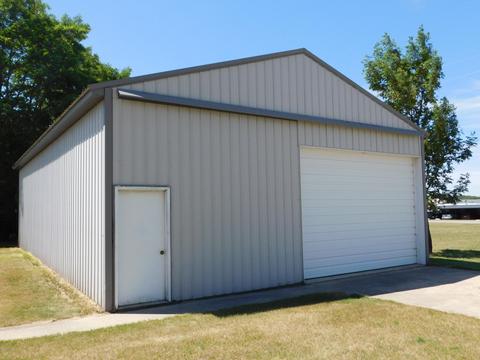 181 Fifteenth, Manistee, MI 49660 photo 4