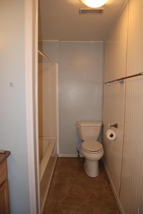8 S Lake St, Grant, MI 49327 photo 13