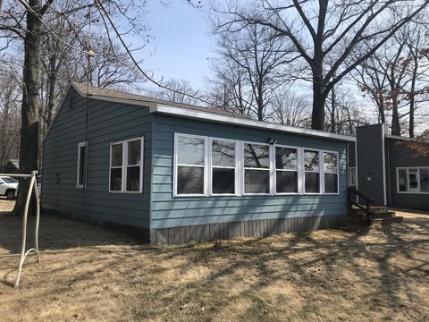 1458 Shepard Rd, Crystal, MI 48818 photo 1