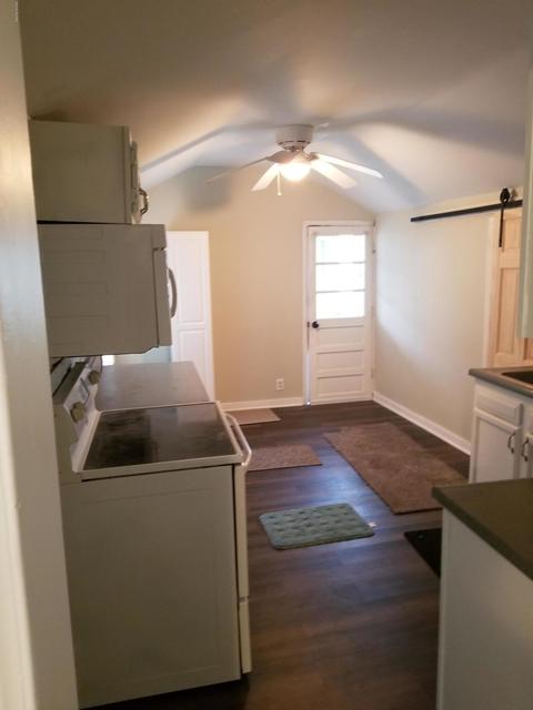 248 S Tabor St, Lyons, MI 48851 photo 3