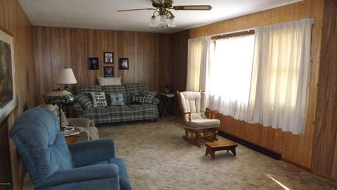 8690 Krupp Rd, Belding, MI 48809 photo 7