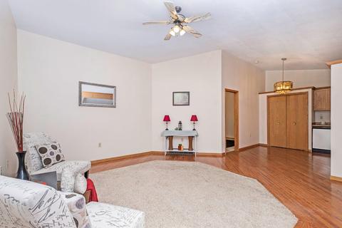 684 2nd St, Plainwell, MI 49080 photo 7