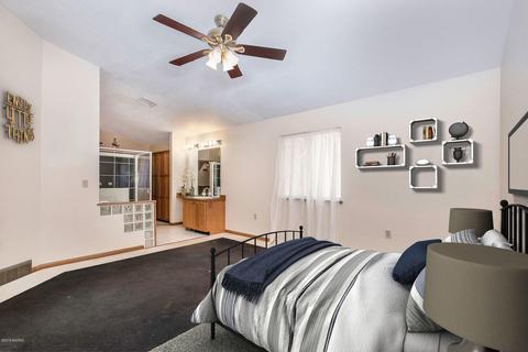 684 2nd St, Plainwell, MI 49080 photo 10