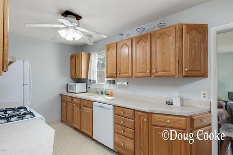 6934 Adaside Dr SE, Ada, MI 49301 photo 10