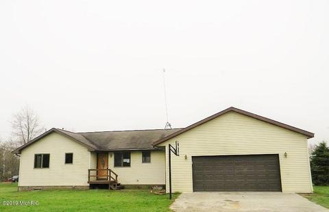 7311 W Saint Charles Rd, Sumner, MI 48889 photo 1